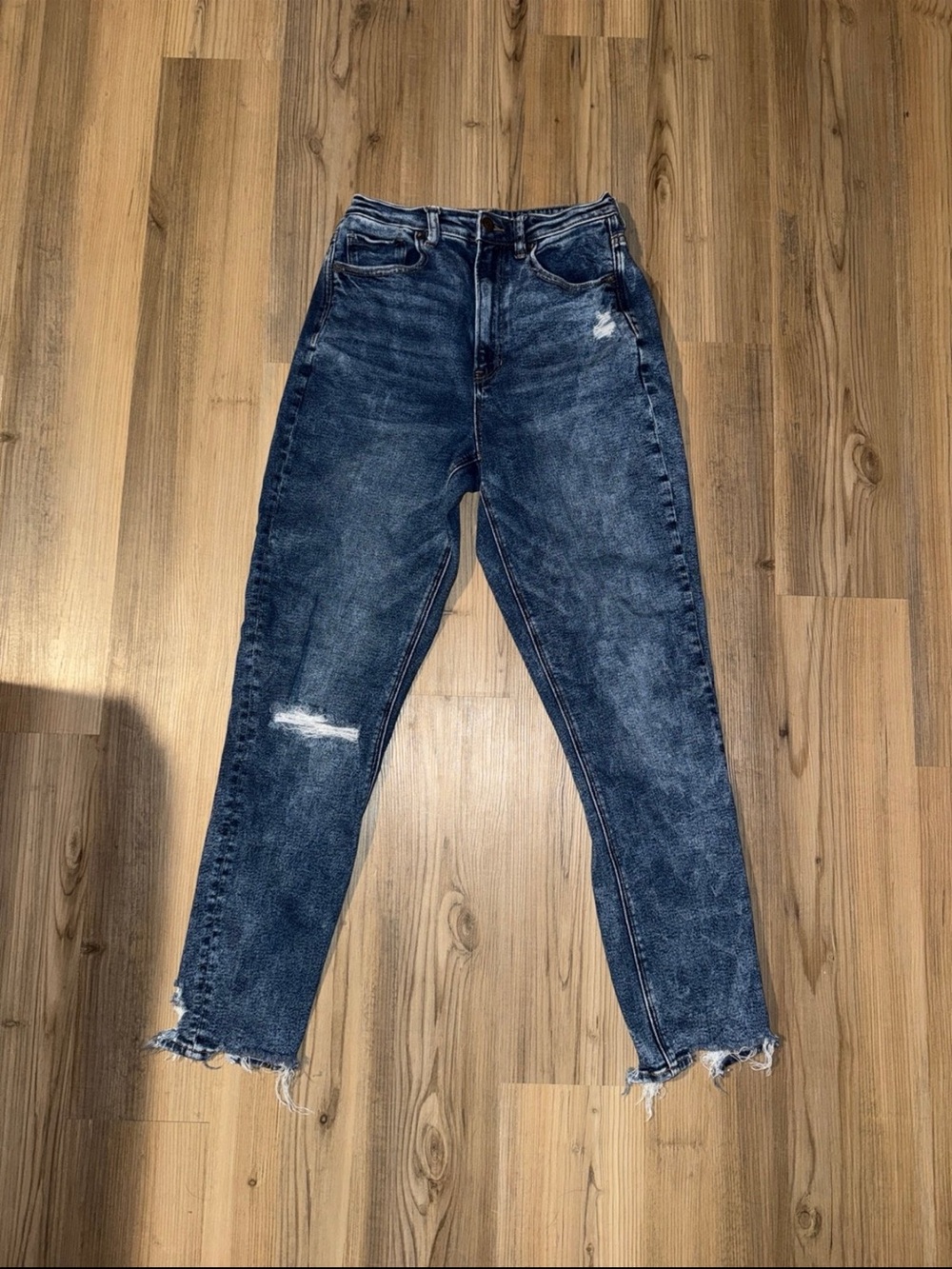 American Eagle Outfitters High-Rise Distressed Dark Blue Jeans